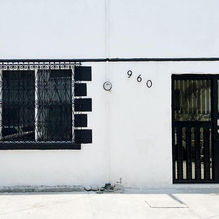 Dgm Lofts Mty Mn 960 G Centro Cerca De Todo Apartment Monterrey Bagian luar foto